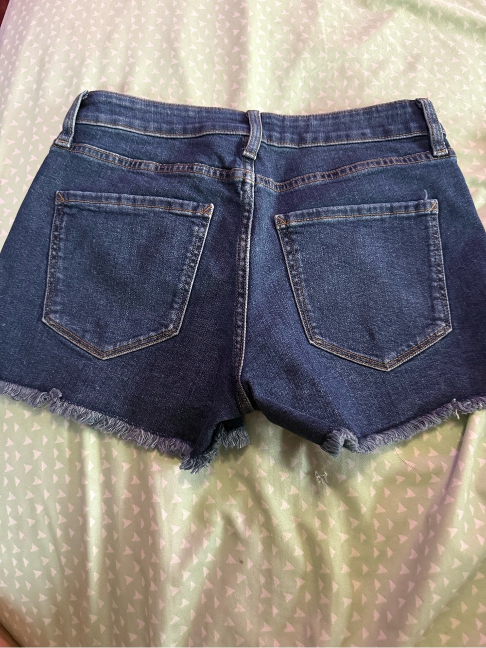 a.n.a Medium Wash Frayed Hem Denim Shorts - Picture 2 of 4